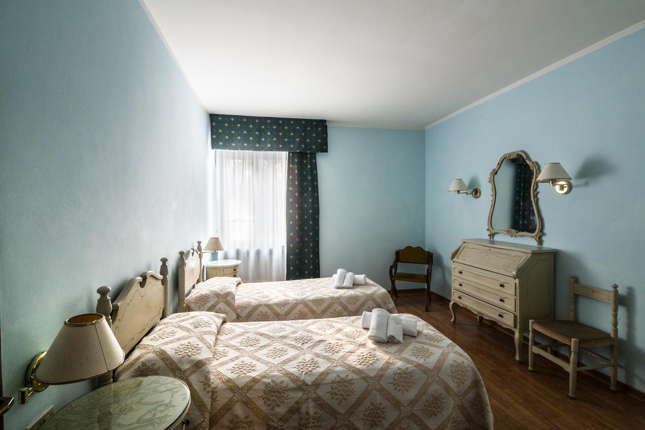 Royal Hotel Paolino Cavareno Phòng bức ảnh